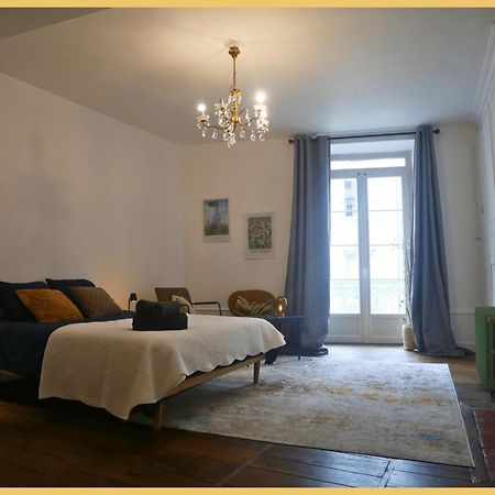 Les Suites De Bellac Esterno foto