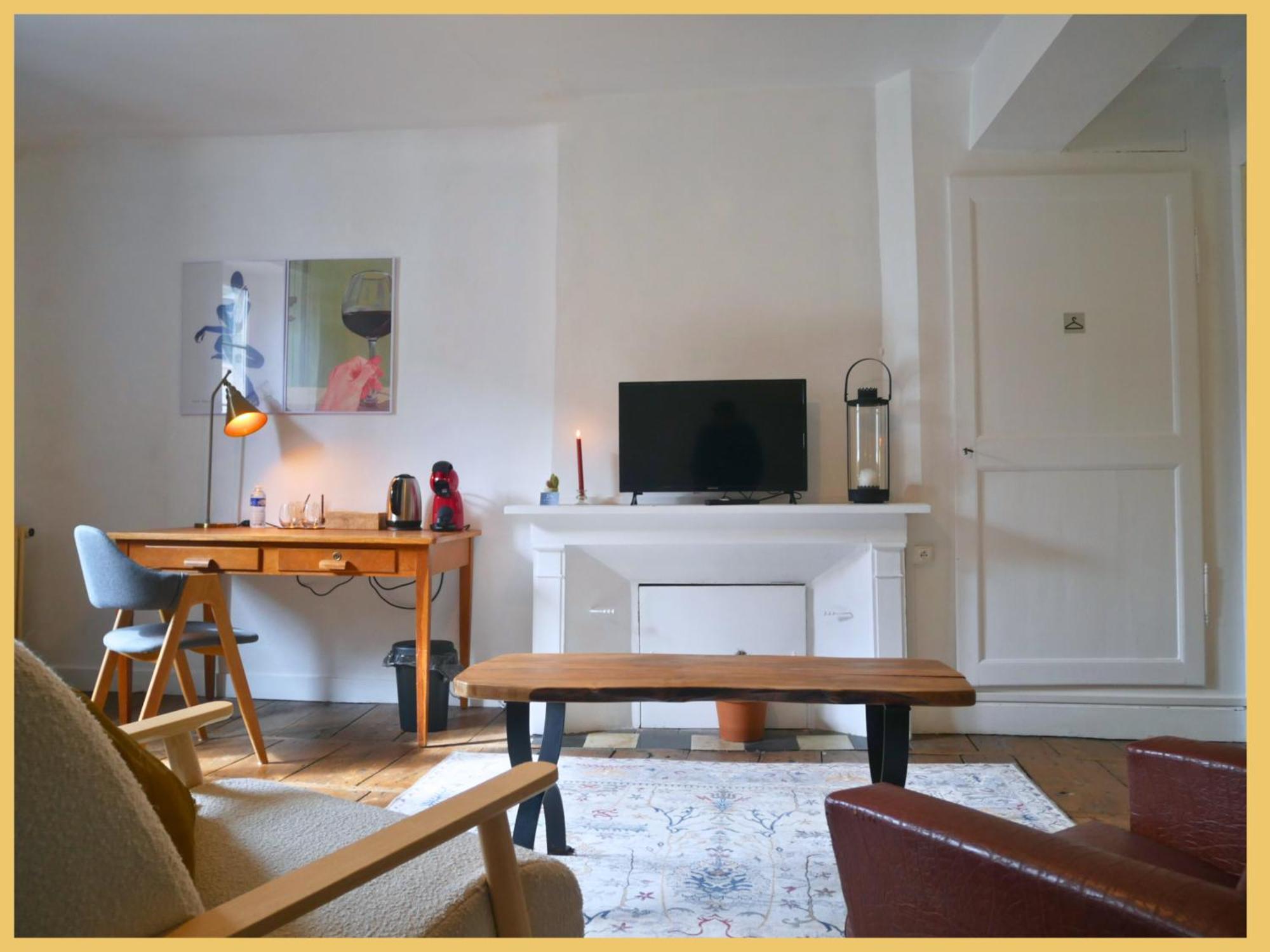 Les Suites De Bellac Esterno foto
