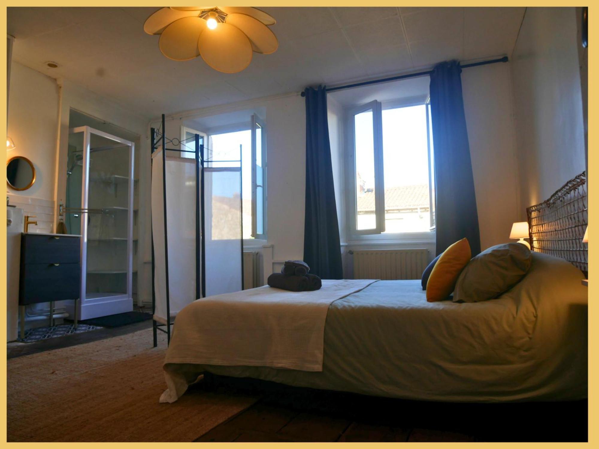 Les Suites De Bellac Esterno foto